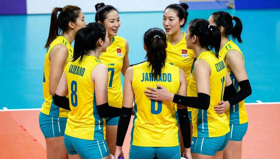 VTV Bình Điền Long An 0-3 Binh chủng Thông tin: ngôi vô địch rơi ở bốn điểm cuối set ba