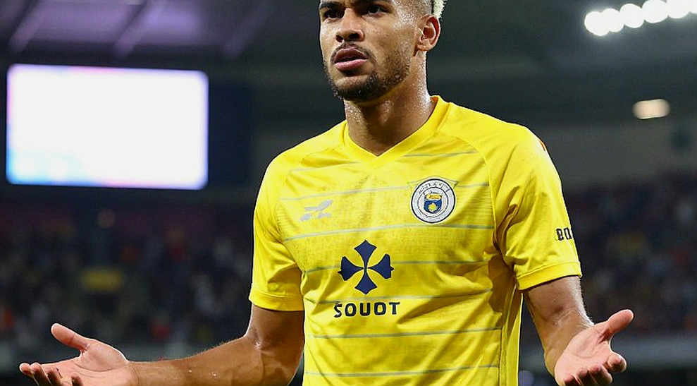 Ronaldo's Peek: When Tactics Get Caught and Al Nassr Lose Top Spot Ronaldo's Peek: When Tactics Get Caught and Al Nassr Lose Top Spot