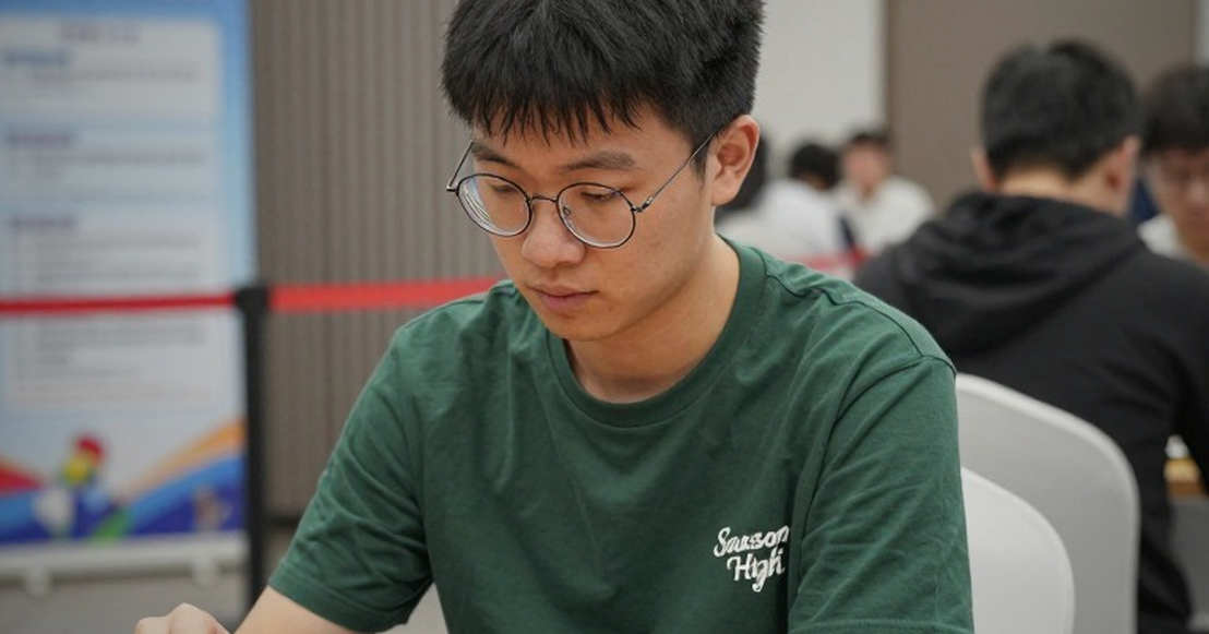 Olympiad cờ vua 2026: Ấn Độ bảo vệ ngai vàng giữa lòng Samarkand, Gukesh và Sindarov tạo nên tâm điểm lịch sử