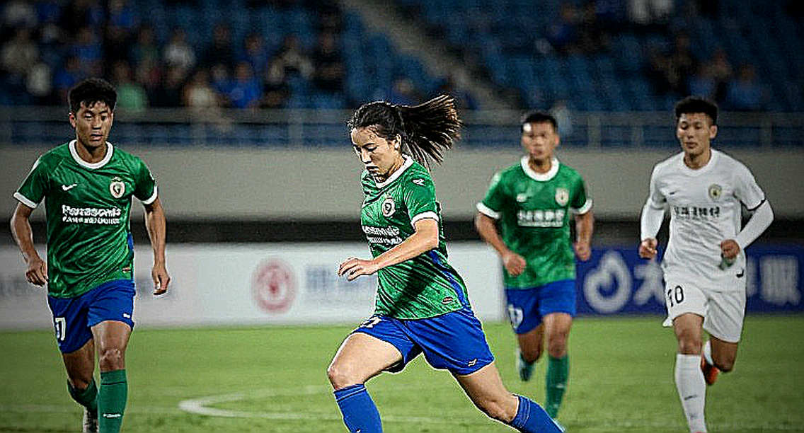 Gqeberha, ngày thứ hai: Boland lấy 4-31, Nam Phi 97-5, và một tổng điểm không ai công bố